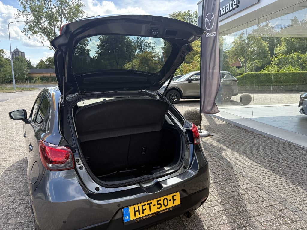Mazda 2 1.5 skyact-g sport selected