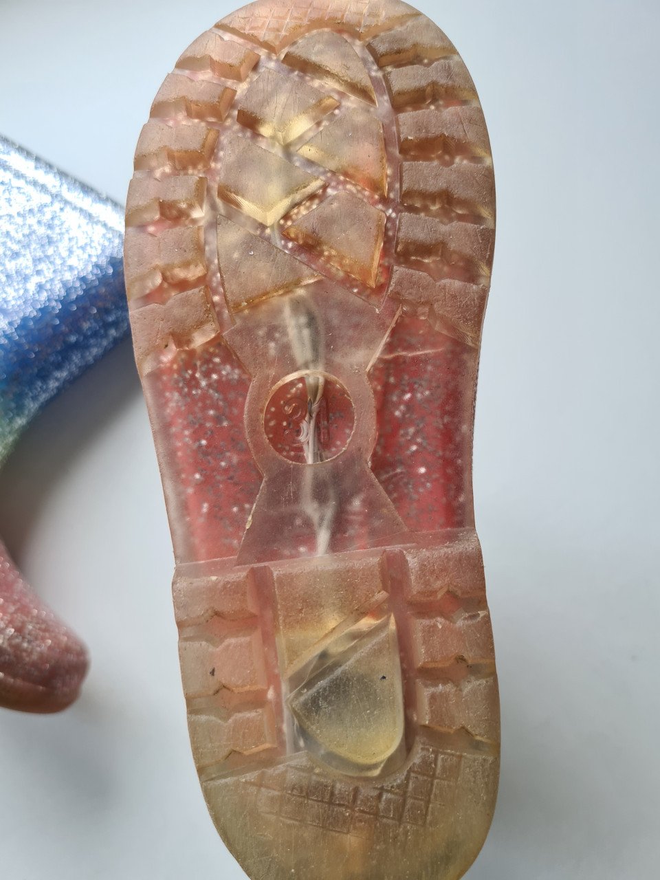 Glitter regenlaarzen met lichtjes uit de Mountain Peak collectie.  Maat 31