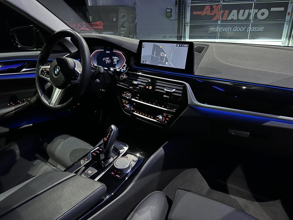 BMW 5 Serie 530e iperformance high executive *schuifdak*harmankardon*