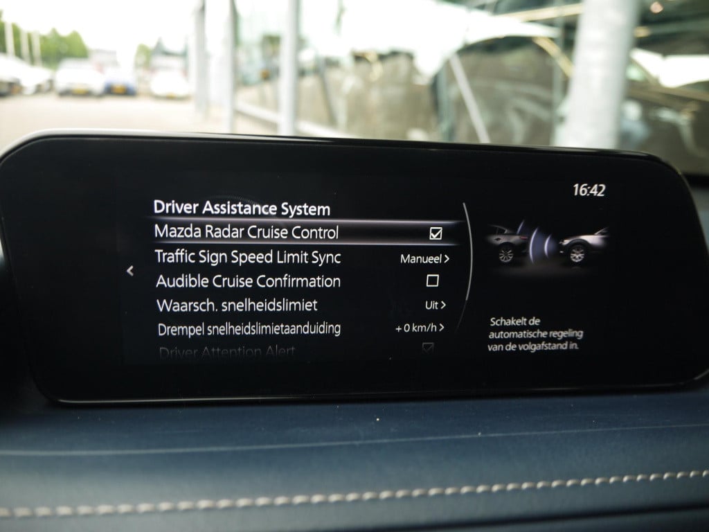 Mazda Cx-30 2.0 e-skyactiv-g m hybrid comfort|trekhaak|rijklaar