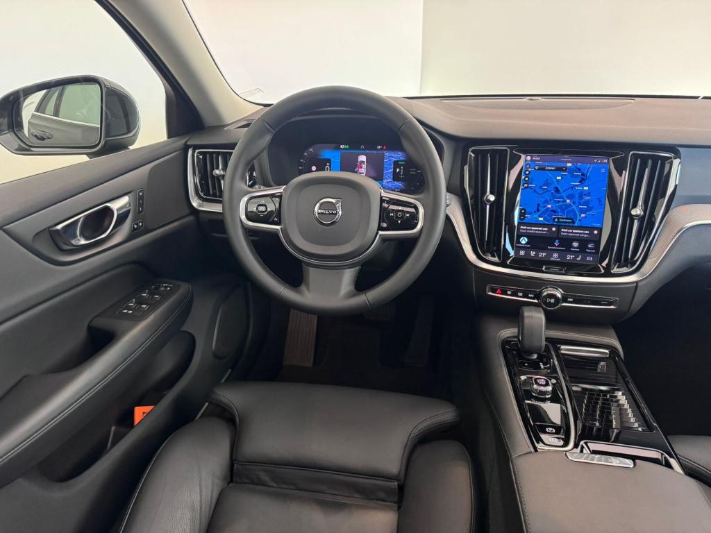 Volvo V60 2.0 t6 recharge awd inscription expression