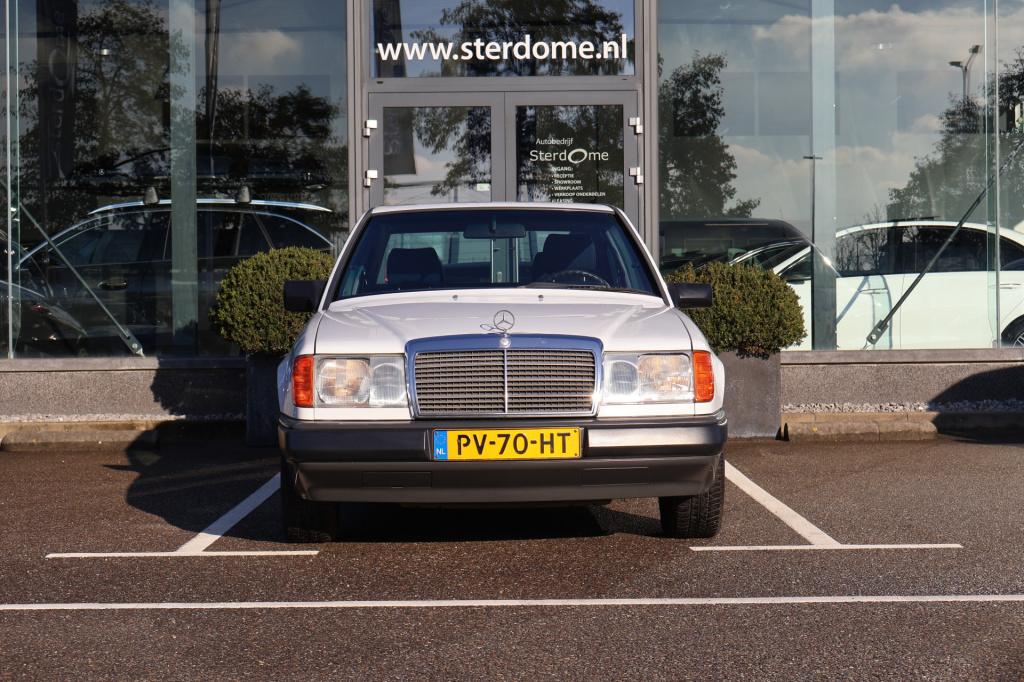 Mercedes-Benz 200 200-500 (w124) 260 e l 6 cilinder l nederlandse auto l bo