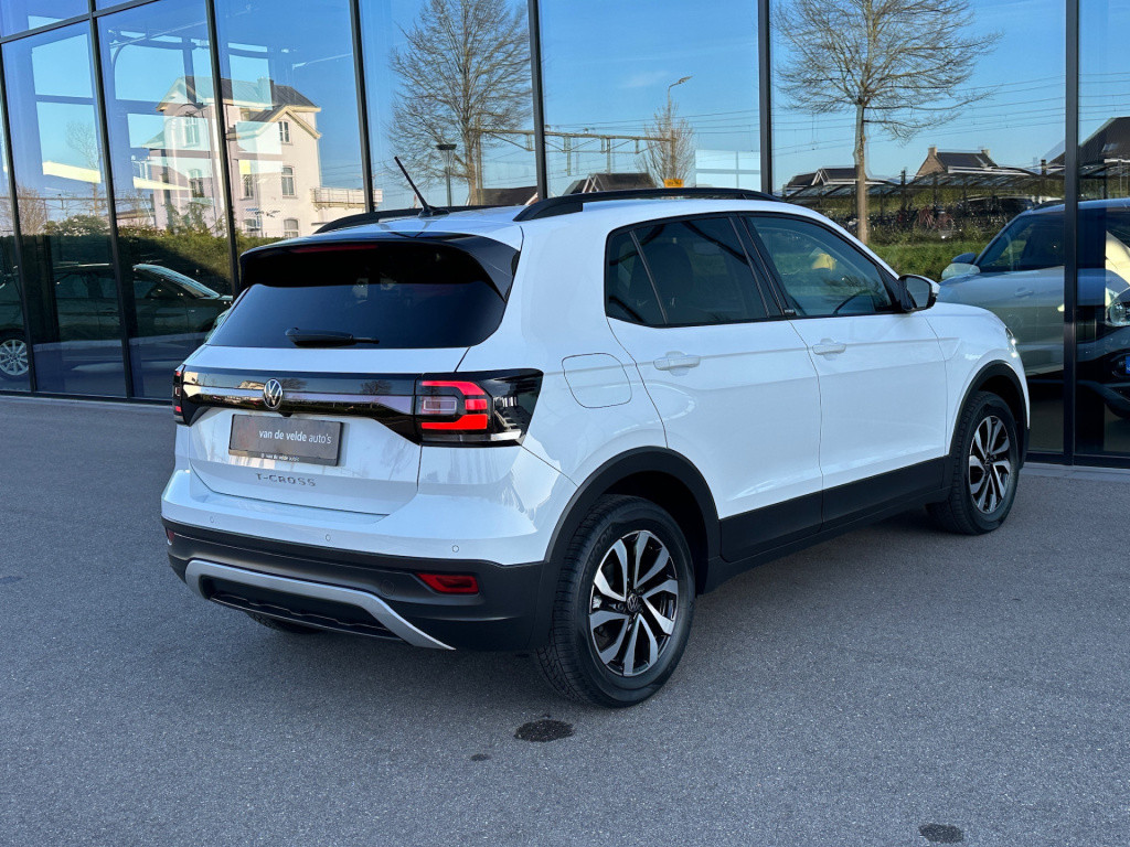 Volkswagen T-cross 1.0 tsi dsg active | led | camera | carplay | rijklaar i