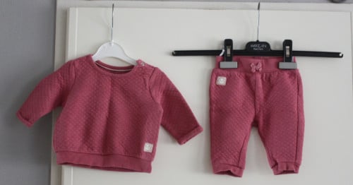 Roos pakje trui broek  maat 62