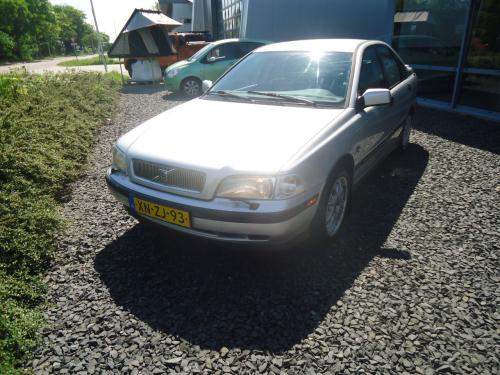 VOLVO S40 1.8 EXCLUSIVE