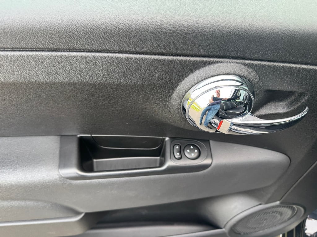 Fiat 500 1.2 rockstar / apple-carplay / cruisecontrol