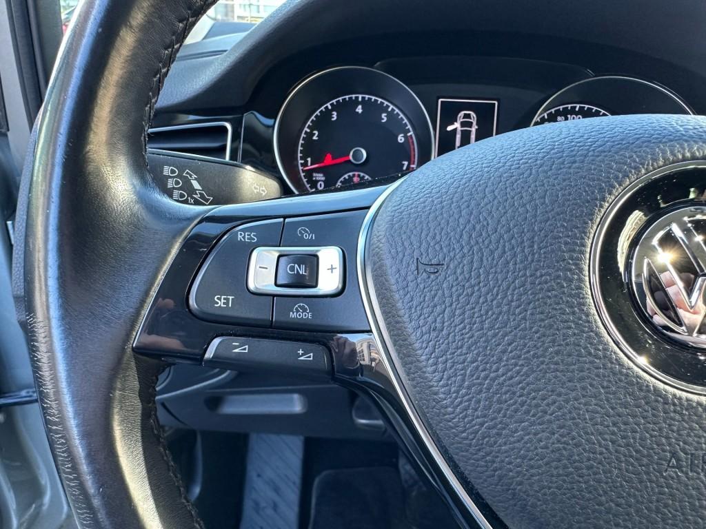 Volkswagen Golf Sportsvan 1.4 tsi highline trekhaak xenon ergoactive