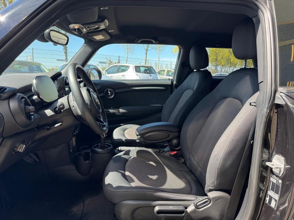 Mini 3-deurs mini 1.5 automaat