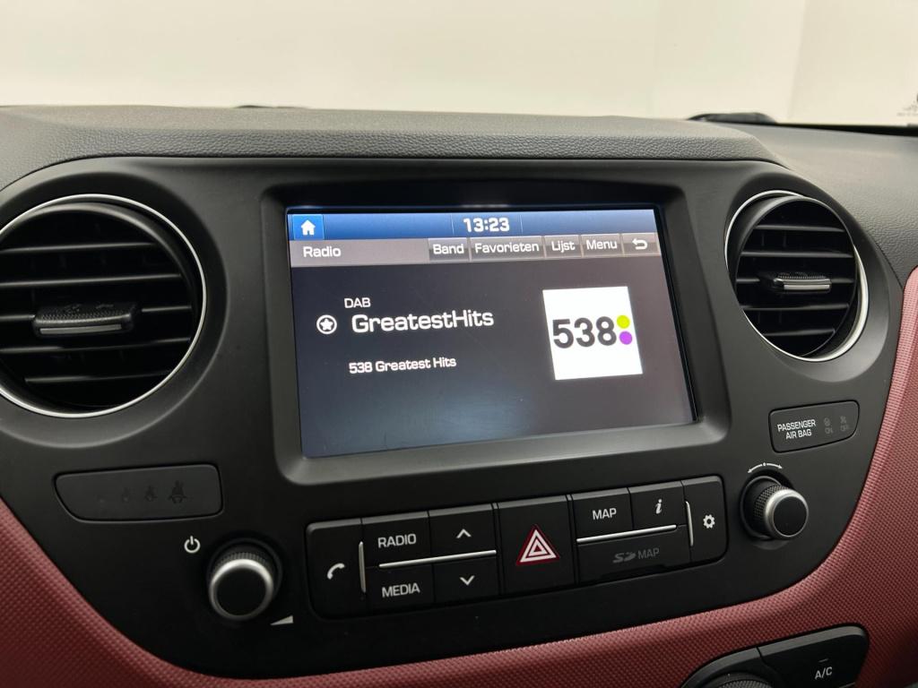 Hyundai I 10 occasion 1.2i | zwart | tweedehands hyundai i10 | airco | stoe