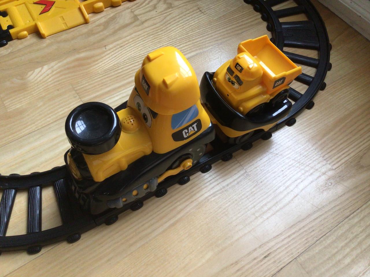 Cat junior Crew Power Tracks Friends treinset