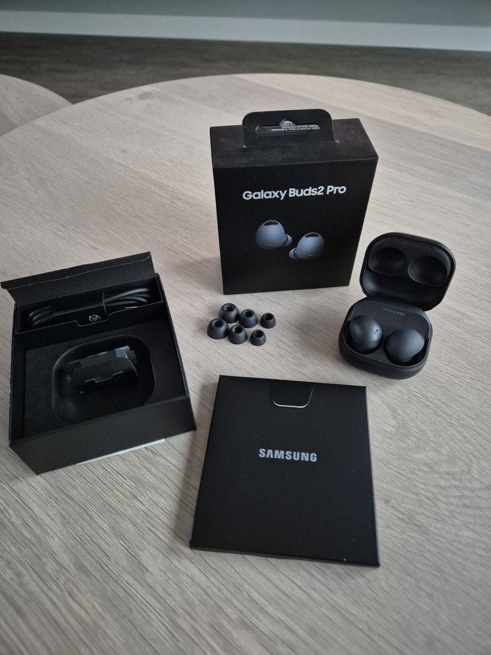 Te koop: Samsung galaxy Buds2 pro