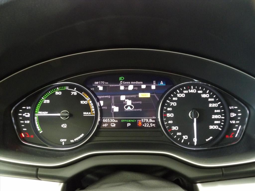 Audi Q5 50 tfsi e 299pk phev s tronic quattro advanced edition