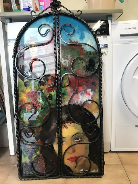 Te koop; glas schilderij kunst Vicky Leandros  haardscherm vintage retro