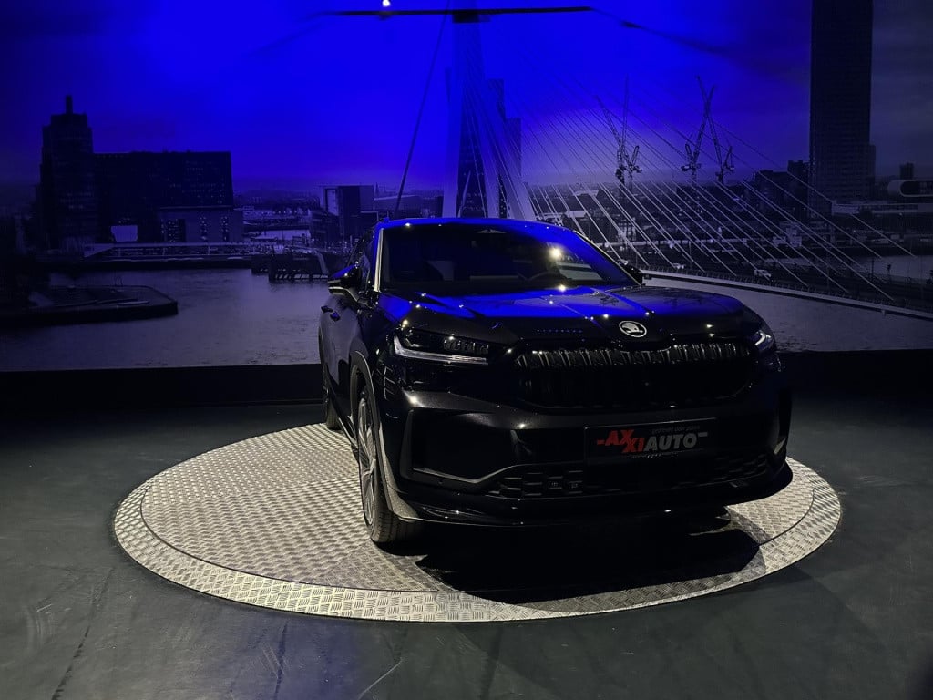 Skoda Kodiaq 1.5 tsi phev sportline business nieuw!! *pano*trekhaak*20 inch