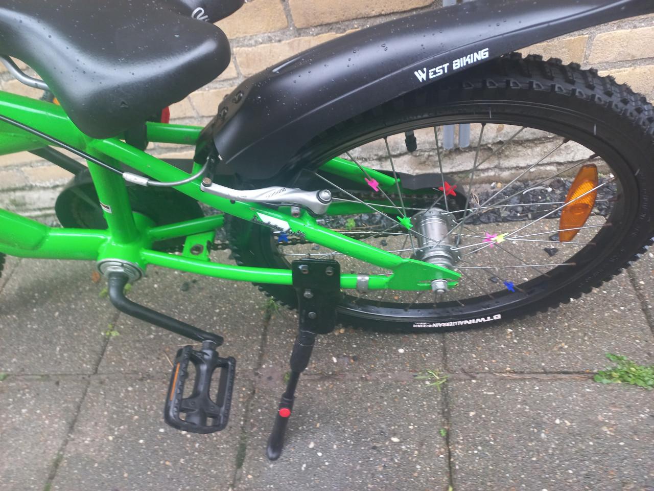 Te koop 20 inch cross fietsje