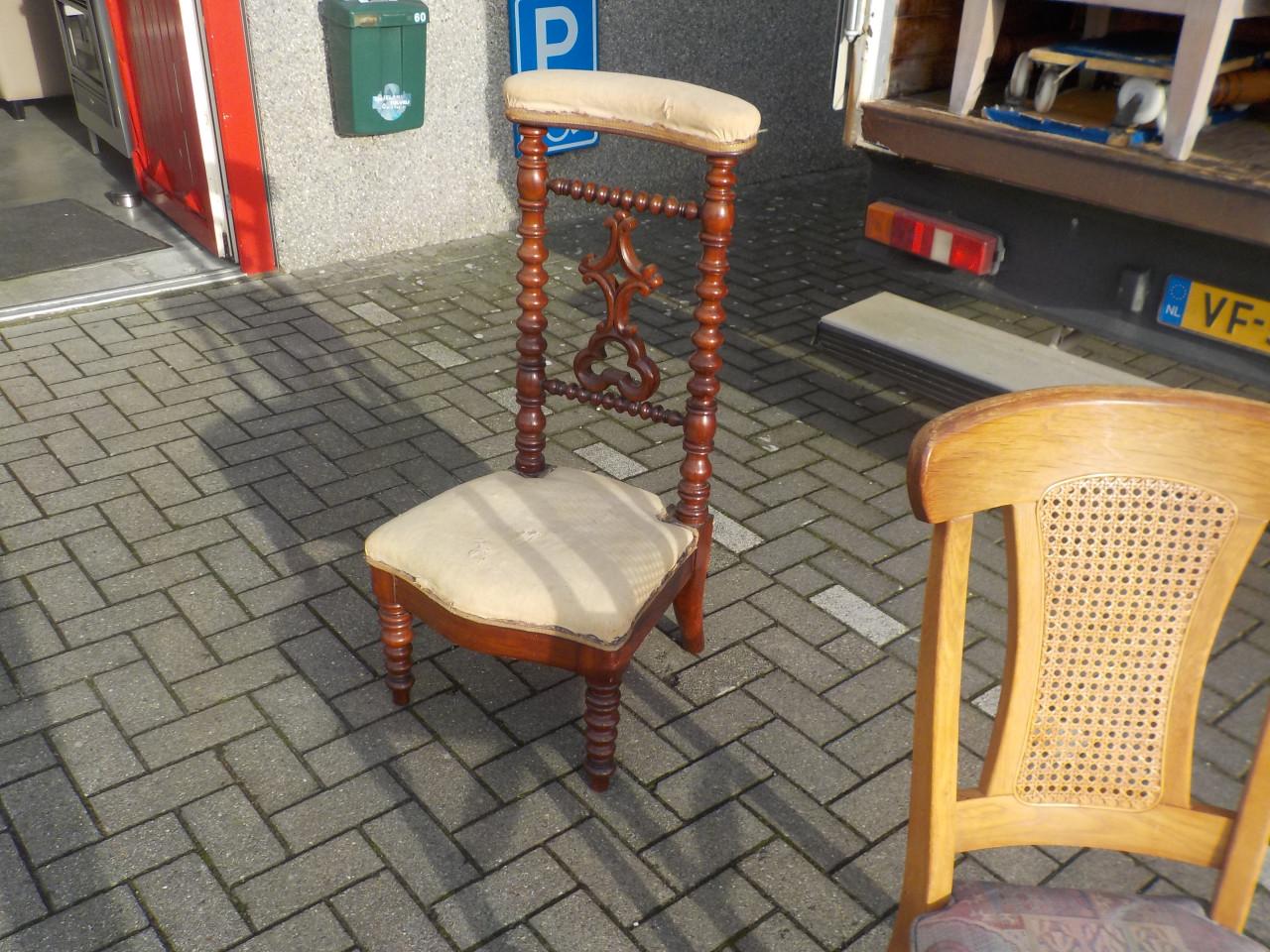 Antieke biechtstoel zeer mooi model