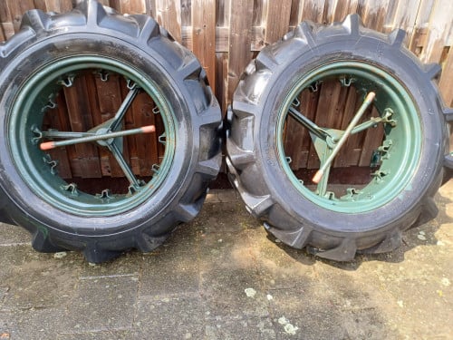 Dubbellucht banden met velgen 28" molcon