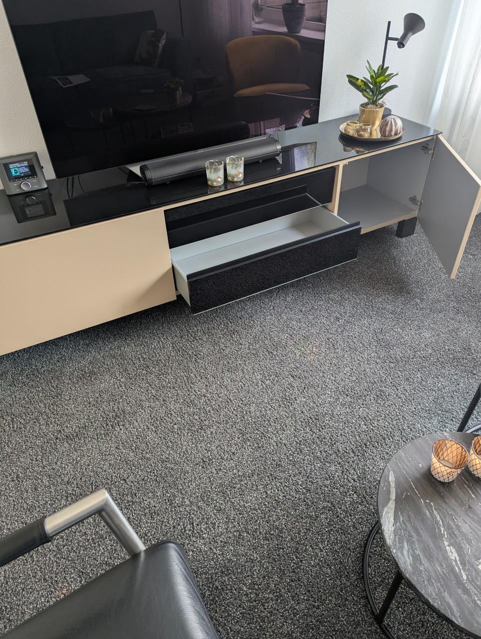 Dressette (kast) en TV-kast of hangpodium