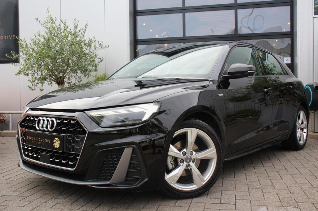 Audi A1 Sportback 30 tfsi s line - virtual - led - matrix - cruise - carpla