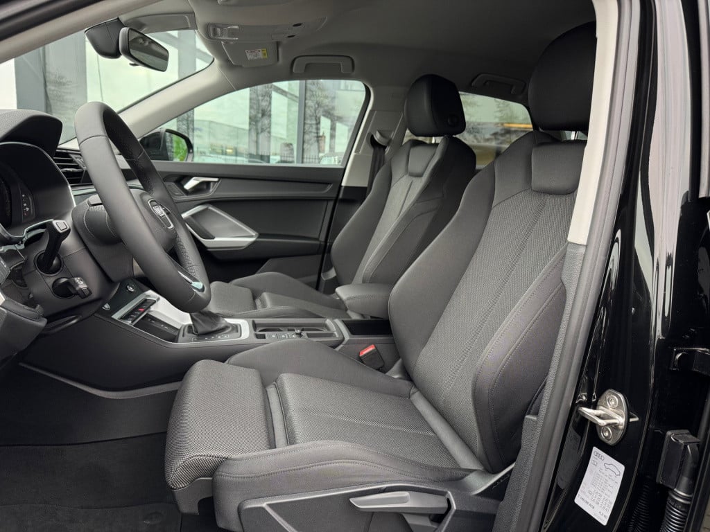 Audi Q3 sportback 35 tfsi advanced edition s * keyless * direct leverbaar!!
