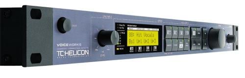 TC HELICON VOICEWORKS  VOCALISER,  vierstemmig met effecten
