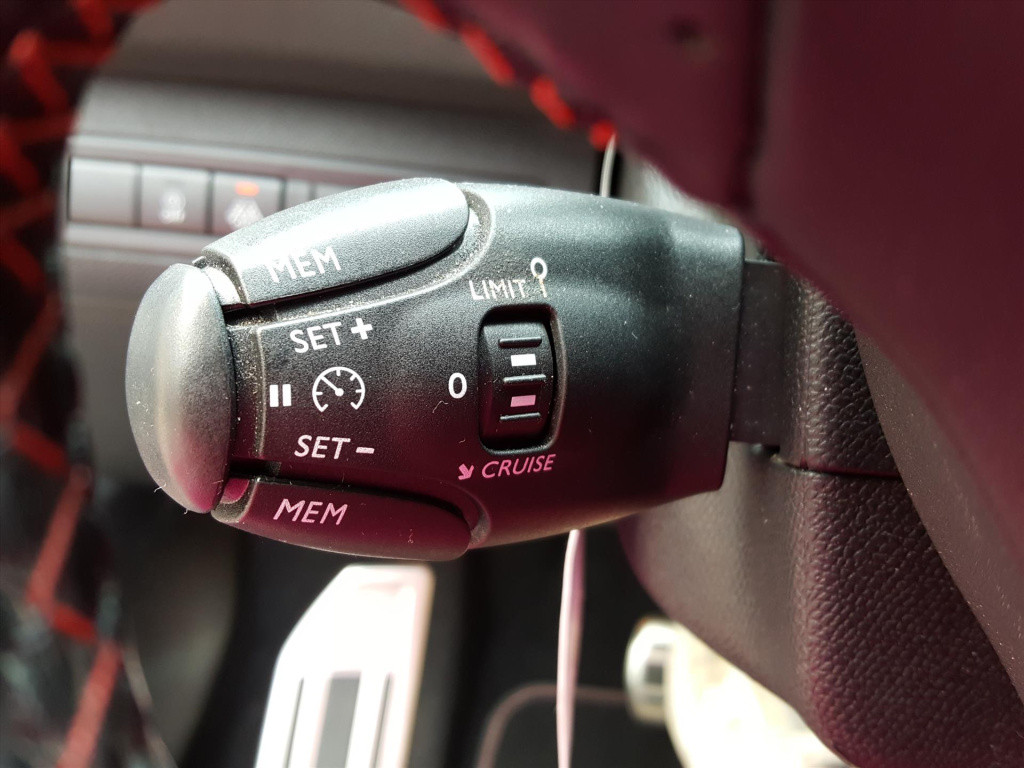 Peugeot 308 gt-line 1.2 pt-130pk automaat(eat6) navigatie+dab+| driversport
