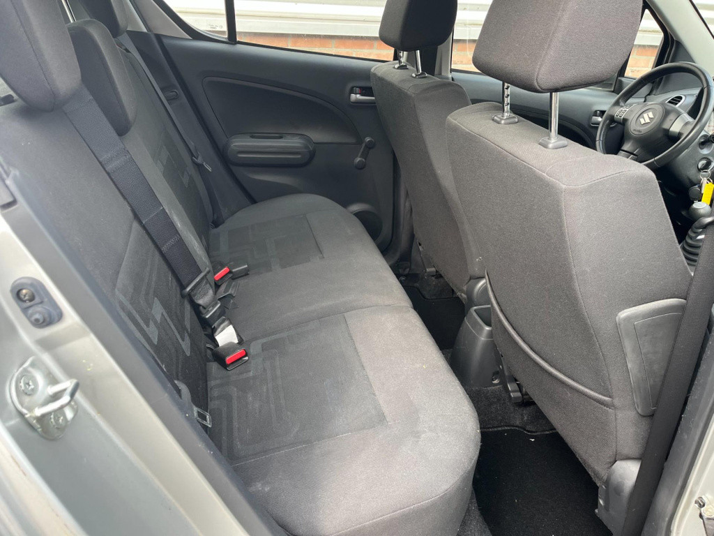 Suzuki Splash 1.0 vvt comfort