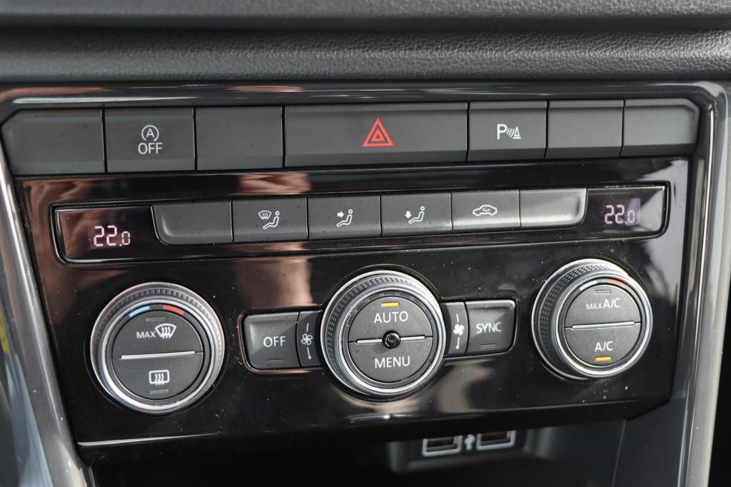 Volkswagen T-roc 1.5 tsi sport 150pk dsg7