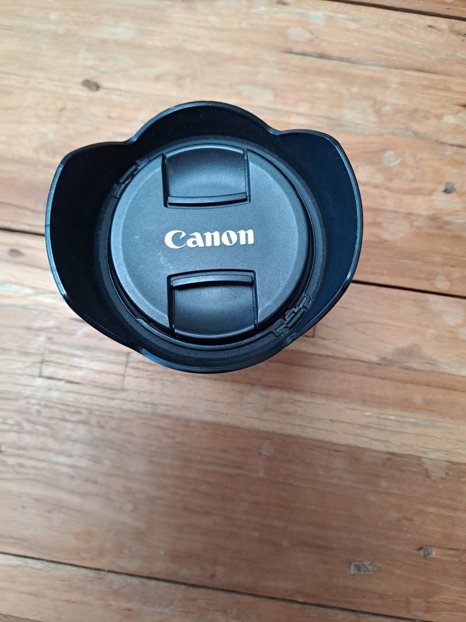 Canon Lens EFS10-8