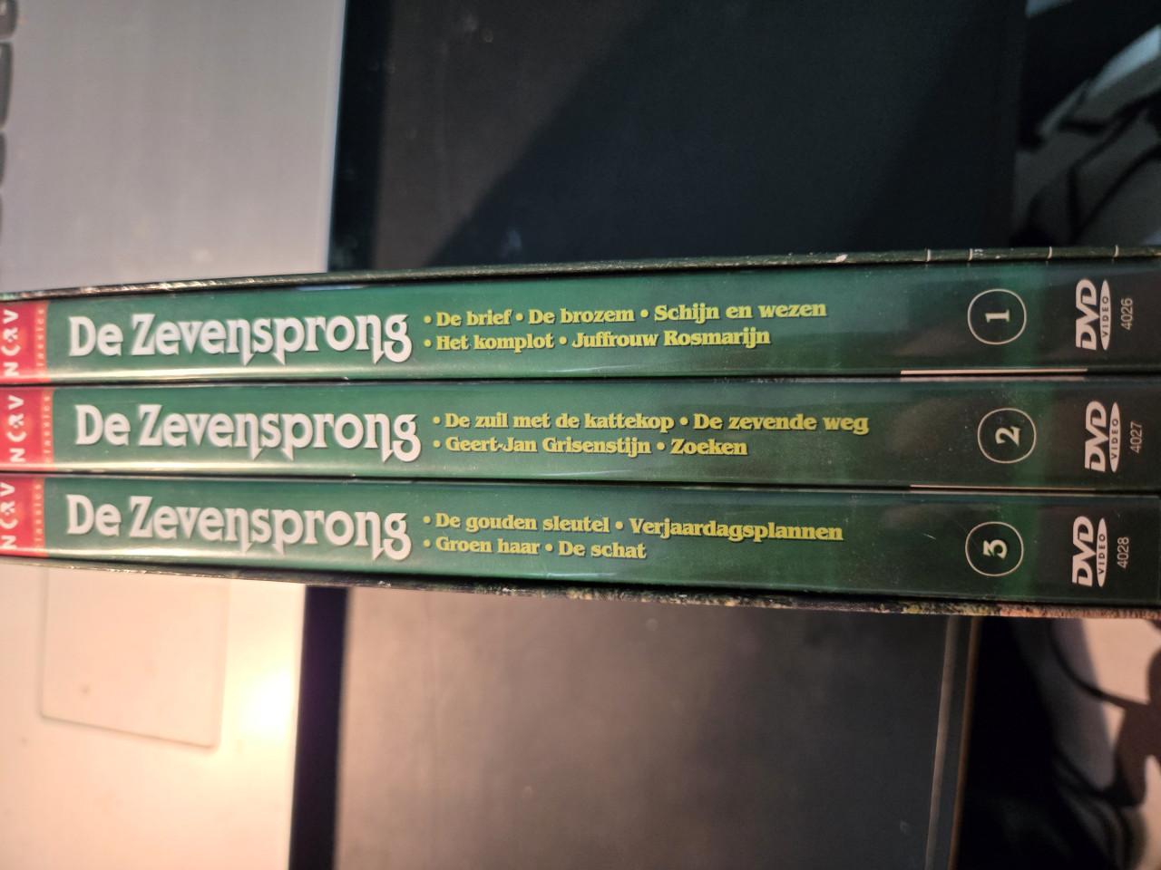 De Zevensprong - Complete TV-serie op 3 DVD's
