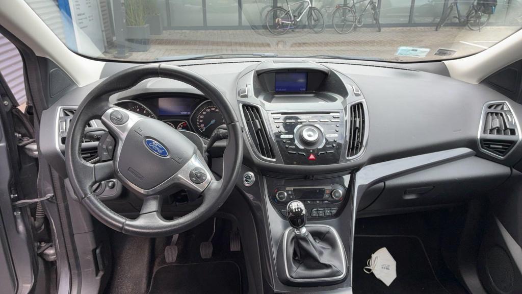 Ford Kuga 1.6 titanium trekhaak