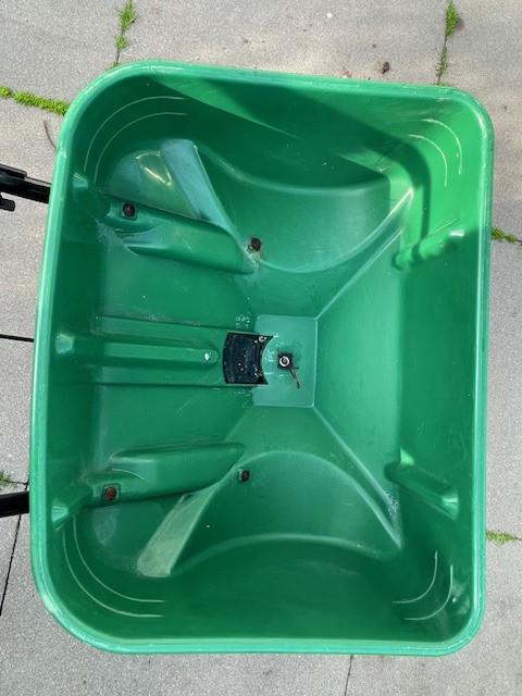 Duwmodel Strooiwagen / strooibak