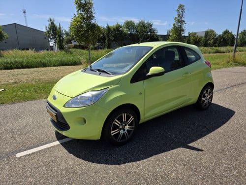 Ford Ka 1.2 Titanium met AIRCO en APK