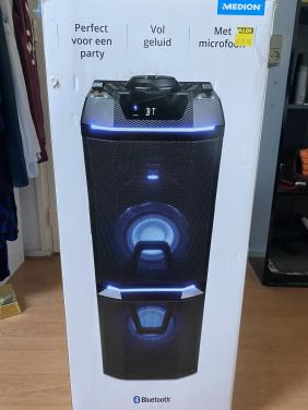 Karaoke Bluetooth speaker