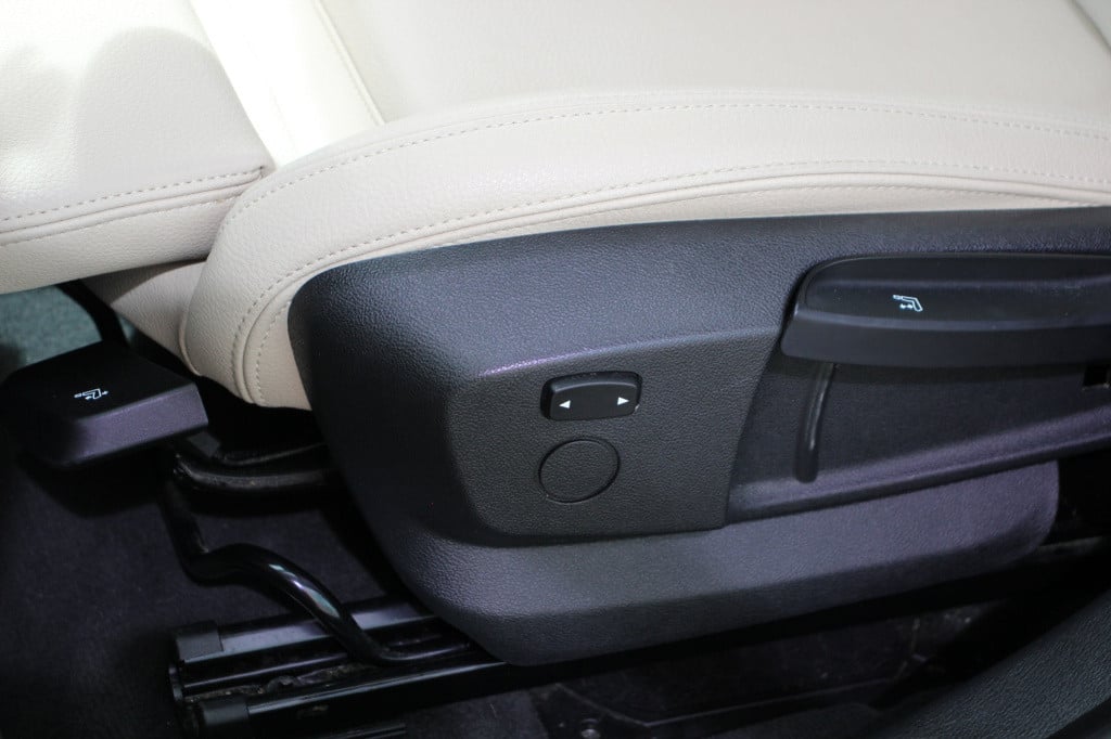 BMW X2 sdrive18i executive | leder | achteruitrijcamera | navi |