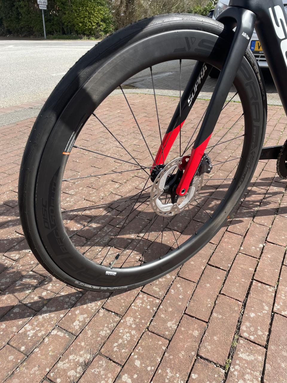 Sensa Giulia Evo Carbon Ultegra DI2 Racefiets zo goed als nieuw !!