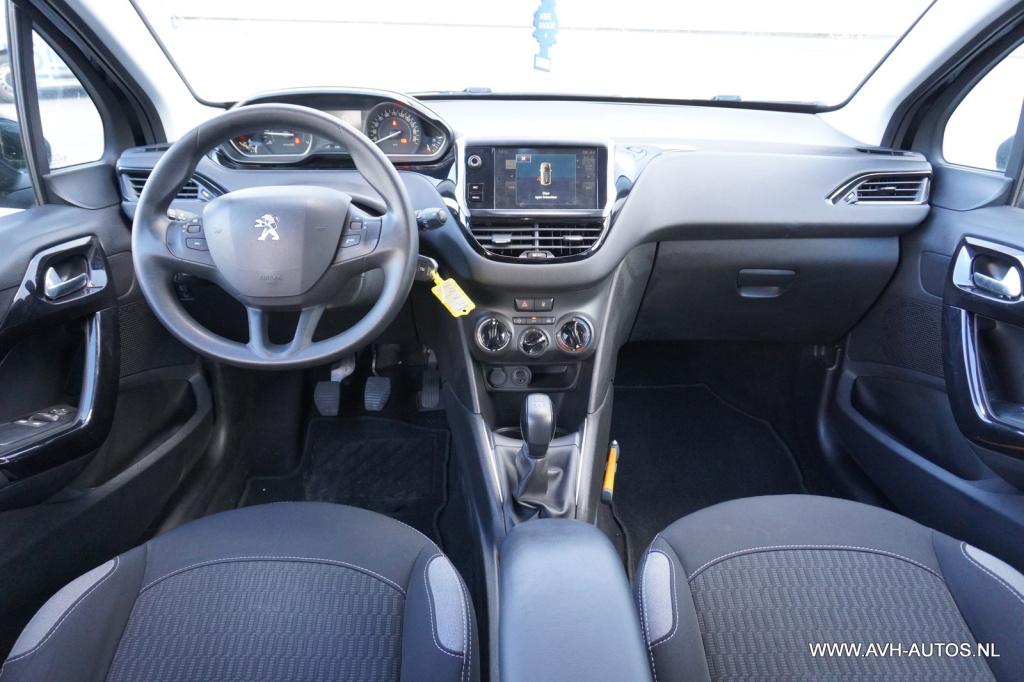 Peugeot 208 1.2 puretech blue lion