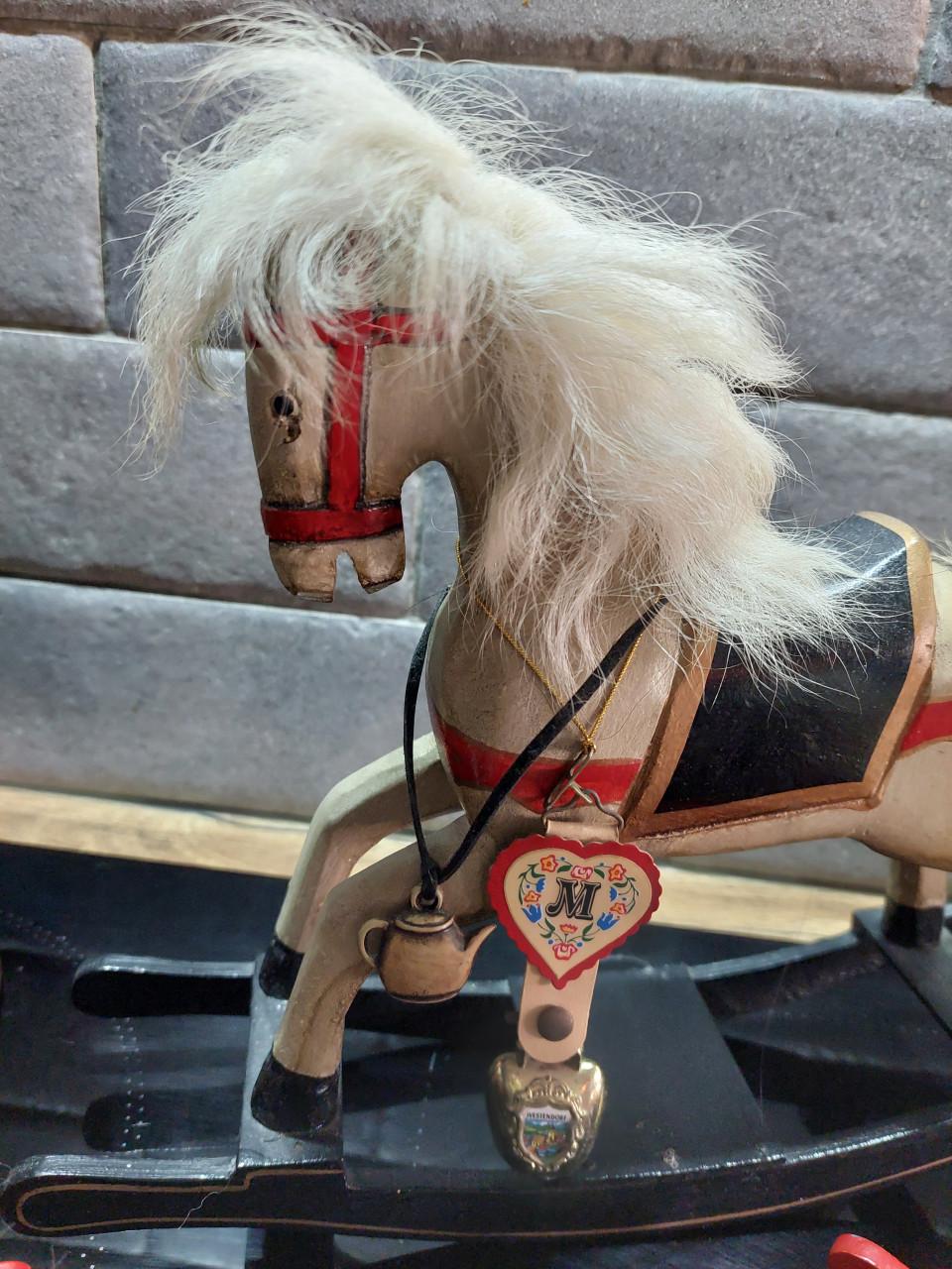 Pakket met draaimolen & meerdere paard(jes)