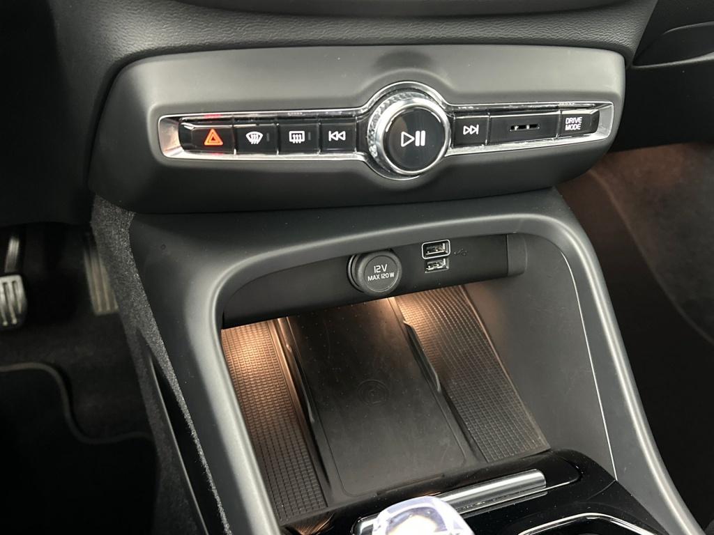 Volvo XC40 t5 262pk recharge ultimate bright| pano| adap.cruise| camera| le