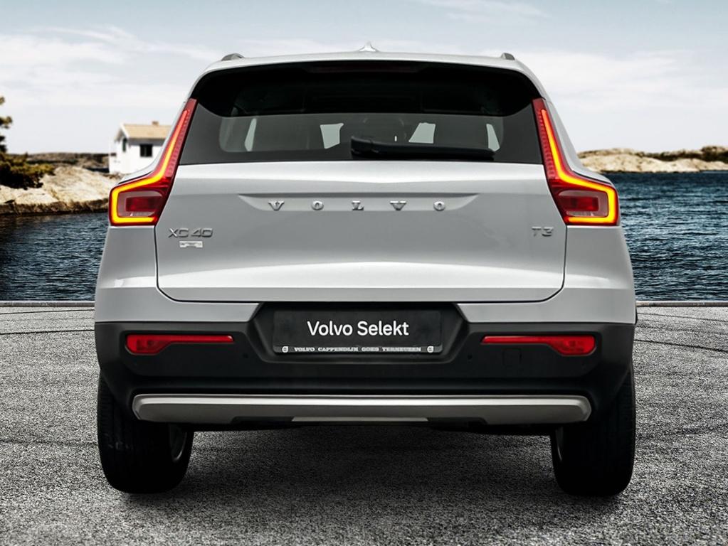 Volvo XC40 t3 163pk aut8 momentum pro| trekhaak| camera| climate| cruise co