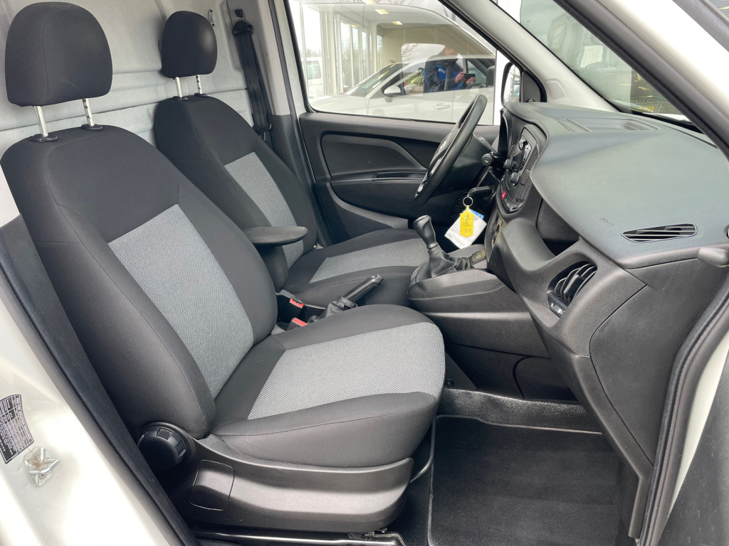 Fiat Doblo cargo 1.3 mj l1h1