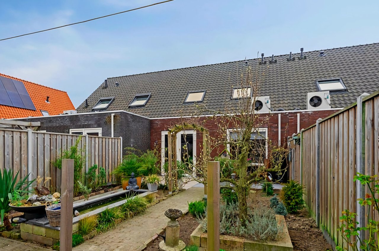 Borssele ,zeer energizuinige instap woning .  .