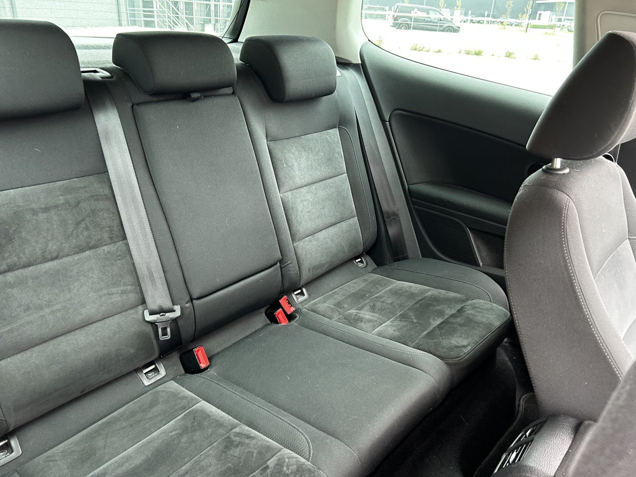 Volkswagen Golf 1.4 TSI Highline/STOELV/APK/CRUISE CONTR/PDC