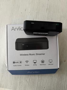 Arylic S10+ wireless music streamer