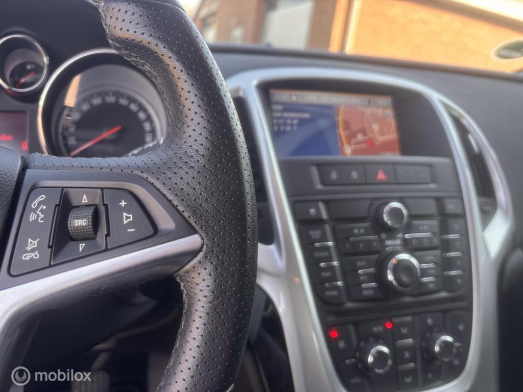 Opel Astra 1.4 turbo sport navi