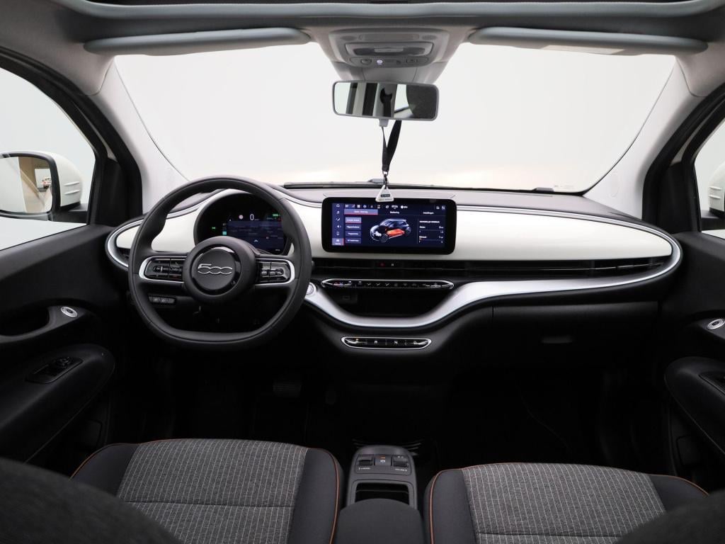 Fiat 500e icon 42 kwh | panoramadak | apple carplay / android auto | climat
