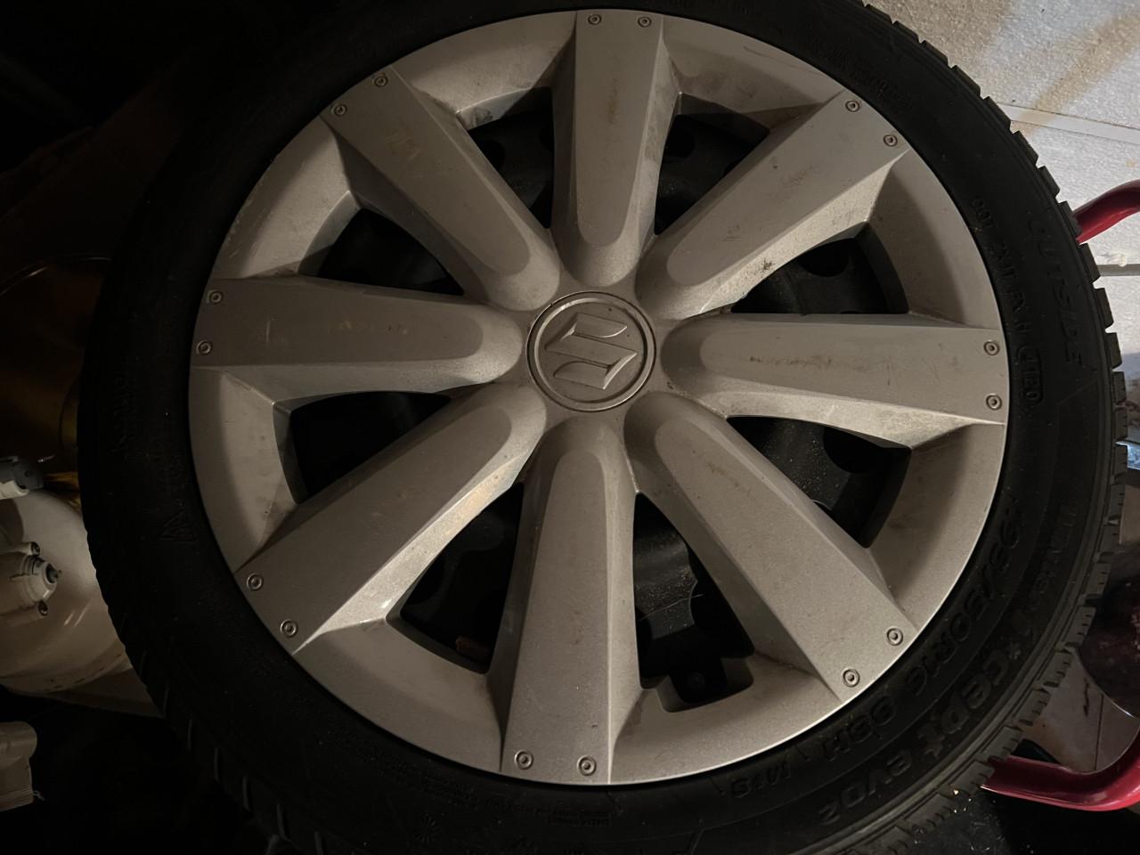Winterbanden met velgen | Suzuki Swift | 195/50R16 88H