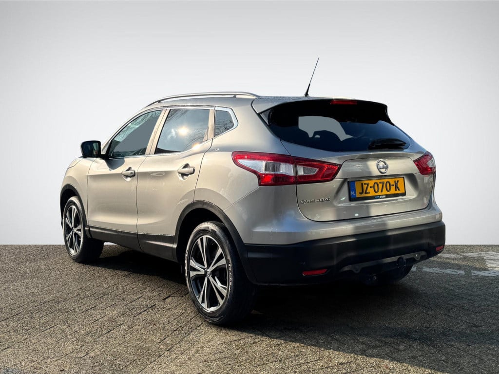 Nissan Qashqai 1.2 n-connecta design pack | trekhaak | panoramadak | naviga