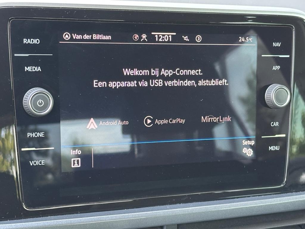 Volkswagen T-roc 1.5 tsi 150pk dsg style | camera | navi | adapt. cruise | 