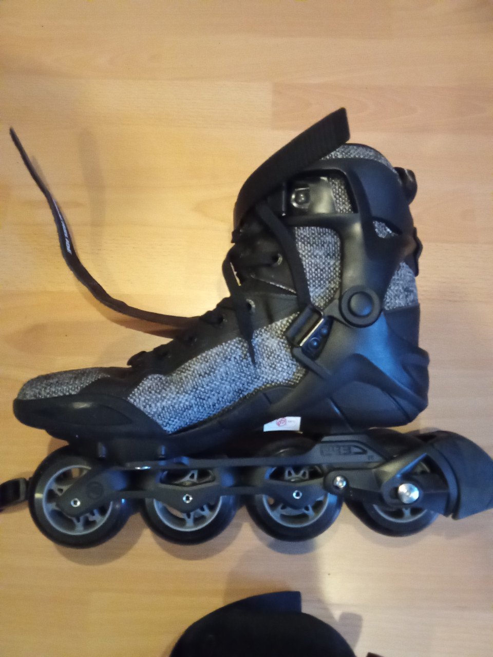 Skeelers maat 45